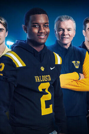 Tập 1 Cơ hội cuối cùng ( 3) - Last Chance U (Season 3) (2018)-Last Chance U (Season 3)