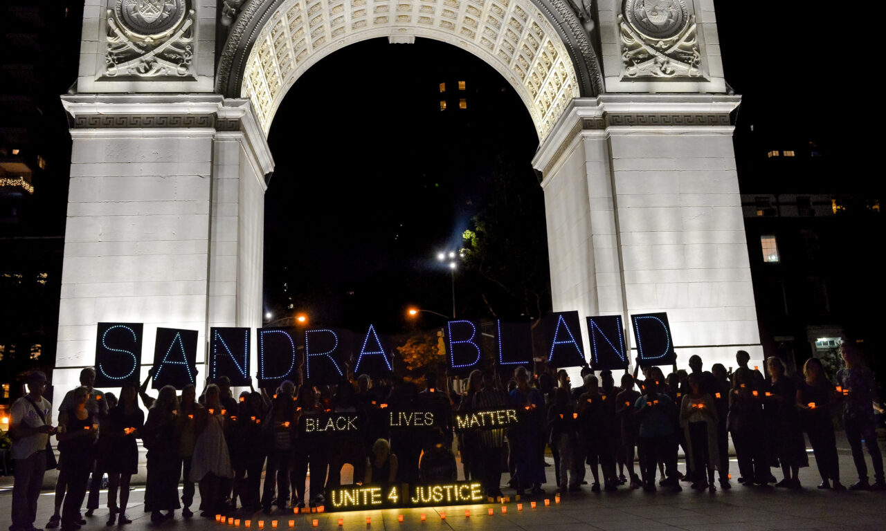 Poster of Mãi Nhắc Tên Cô Cuộc Đời Và Cái Chết Của Sandra Bland