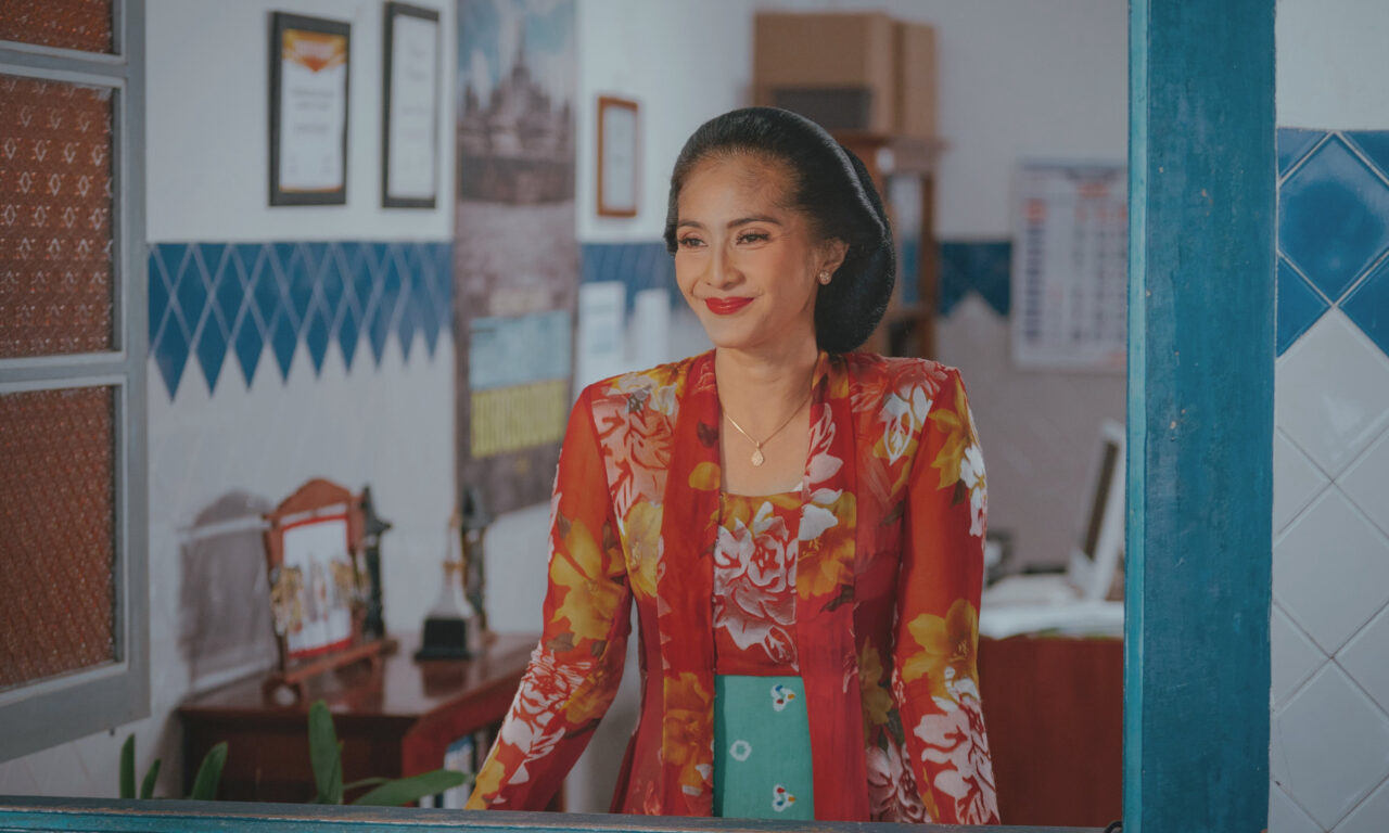 Poster of Khách Sạn Của Bà Broto